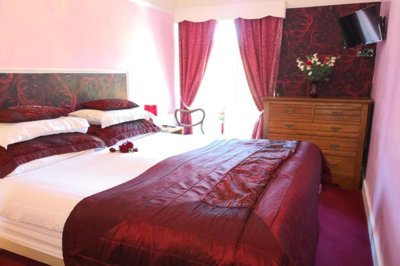 Arches B&B Сент-Остел Экстерьер фото